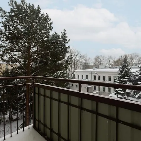 公寓 Airport Astronautow With Balcony By Renters