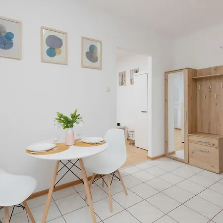 Airport Astronautow With Balcony By Renters * Warszawa