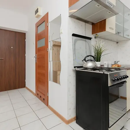 Airport Astronautow With Balcony By Renters * Βαρσοβία